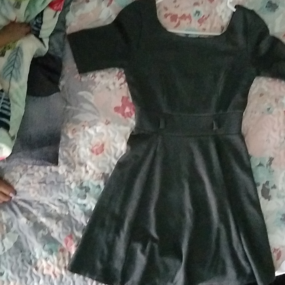 Short dress